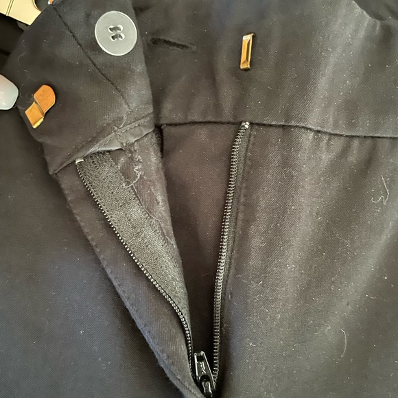 Black pants with gold detailing - Picture 4 of 4